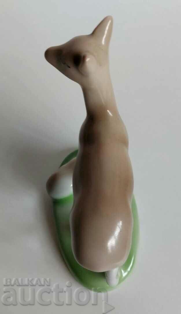 PORCELAIN SOC FIGURE SERNACHKI ISIS STATUETTE EXCELLENT - 5 PORCELAIN SOC FIGURE SERNACHKI ISIS STATUETTE EXCELLENT - 5