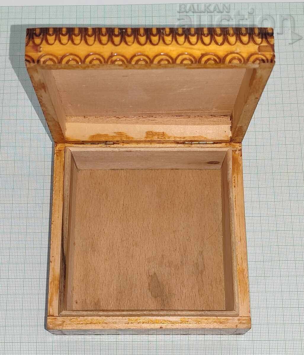 "LUDOGORSKA SLAVA" PRODUCTION PLANT WASHED A BOX with price 9.00 BGN | € 4.60 "LUDOGORSKA SLAVA" PRODUCTION PLANT WASHED A BOX with price 9.00 BGN | € 4.60