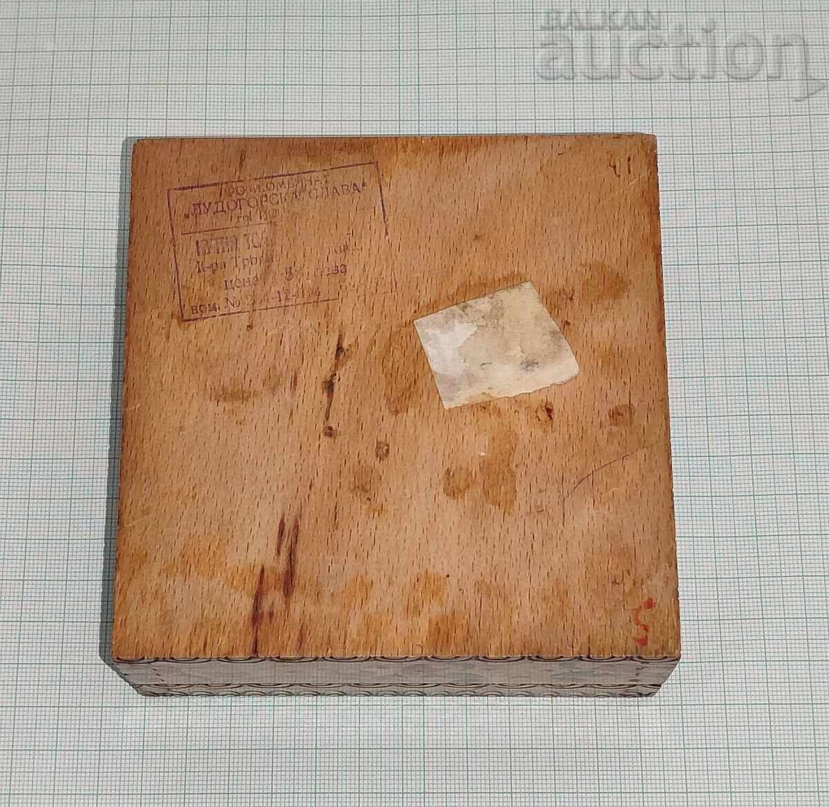 "LUDOGORSKA SLAVA" PRODUCTION PLANT WASHED A BOX - 5 "LUDOGORSKA SLAVA" PRODUCTION PLANT WASHED A BOX - 5