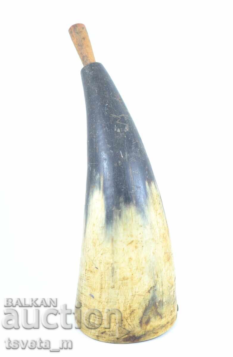 Delivery of Horn powder magazine Delivery of Horn powder magazine