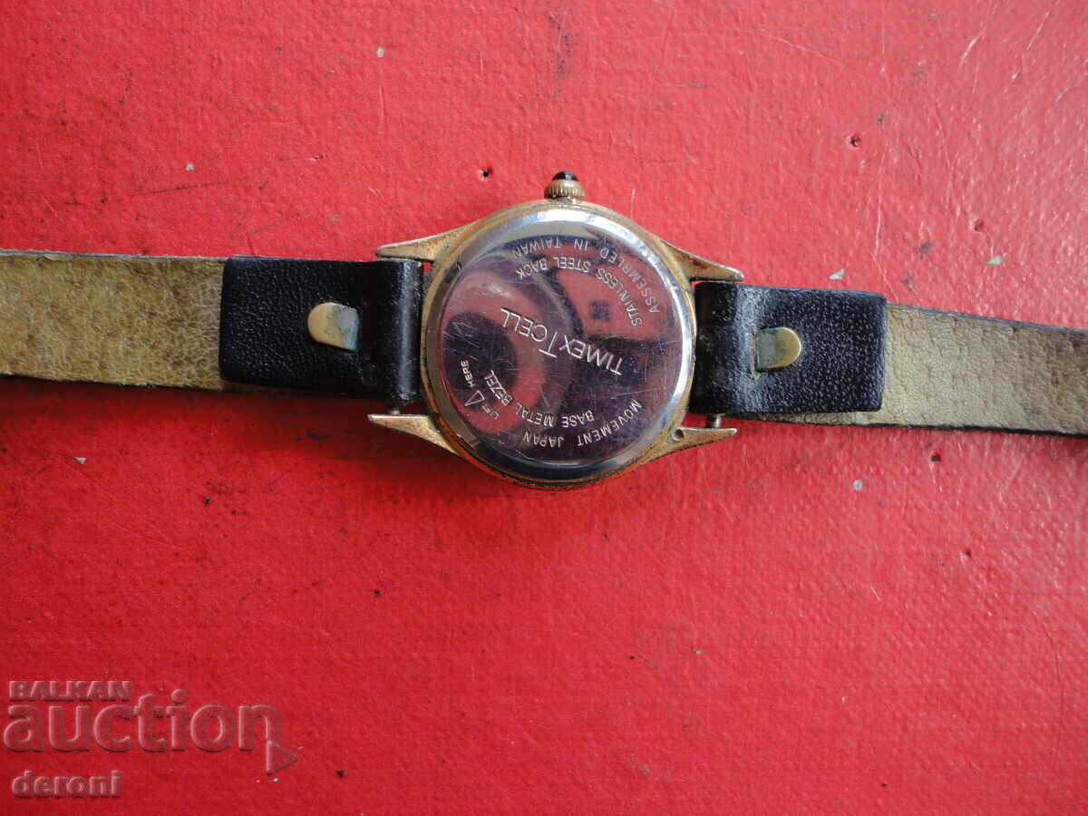 Delivery of Timex Quartz Women's Watch