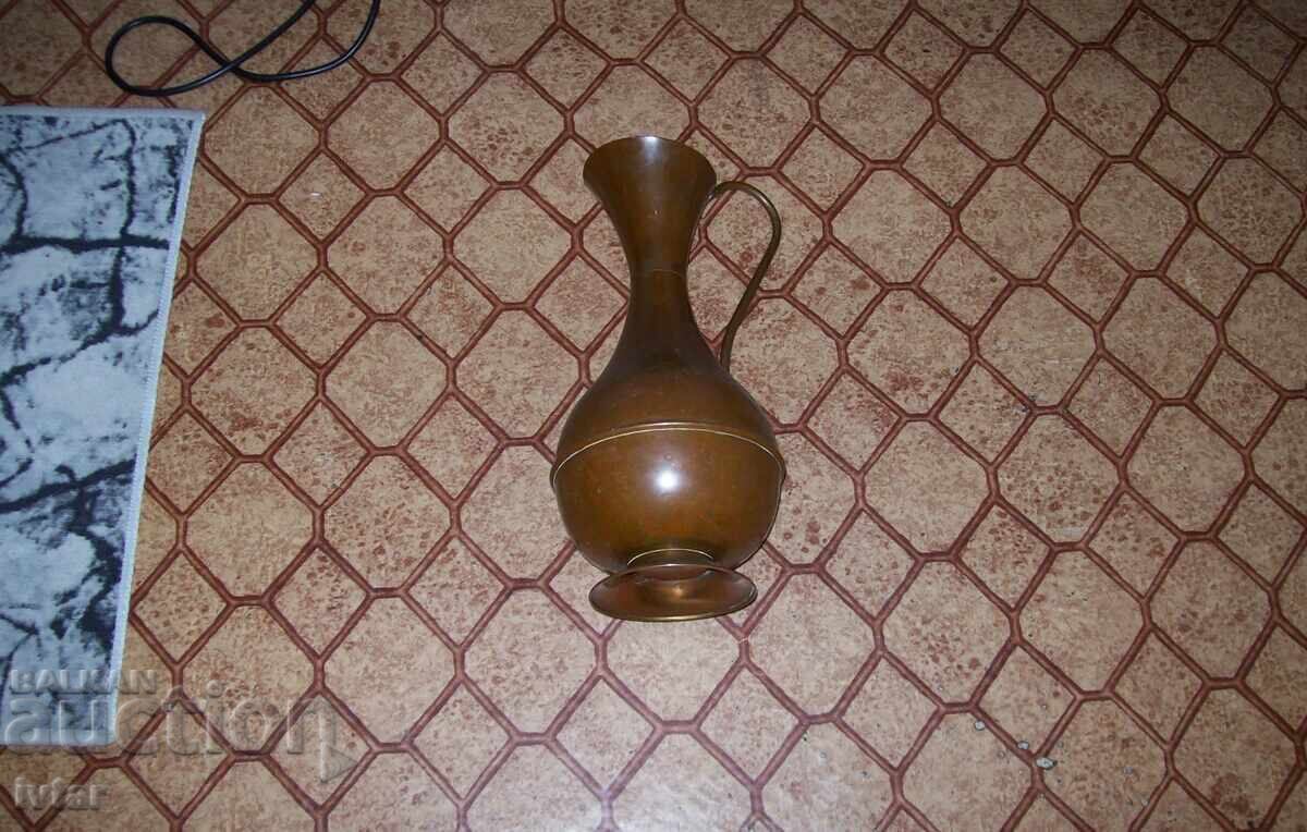 Auction Honey pot, pitcher, ewer - 1 Auction Honey pot, pitcher, ewer - 1