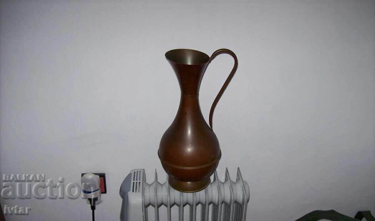 Honey pot, pitcher, ewer - 1 Honey pot, pitcher, ewer - 1