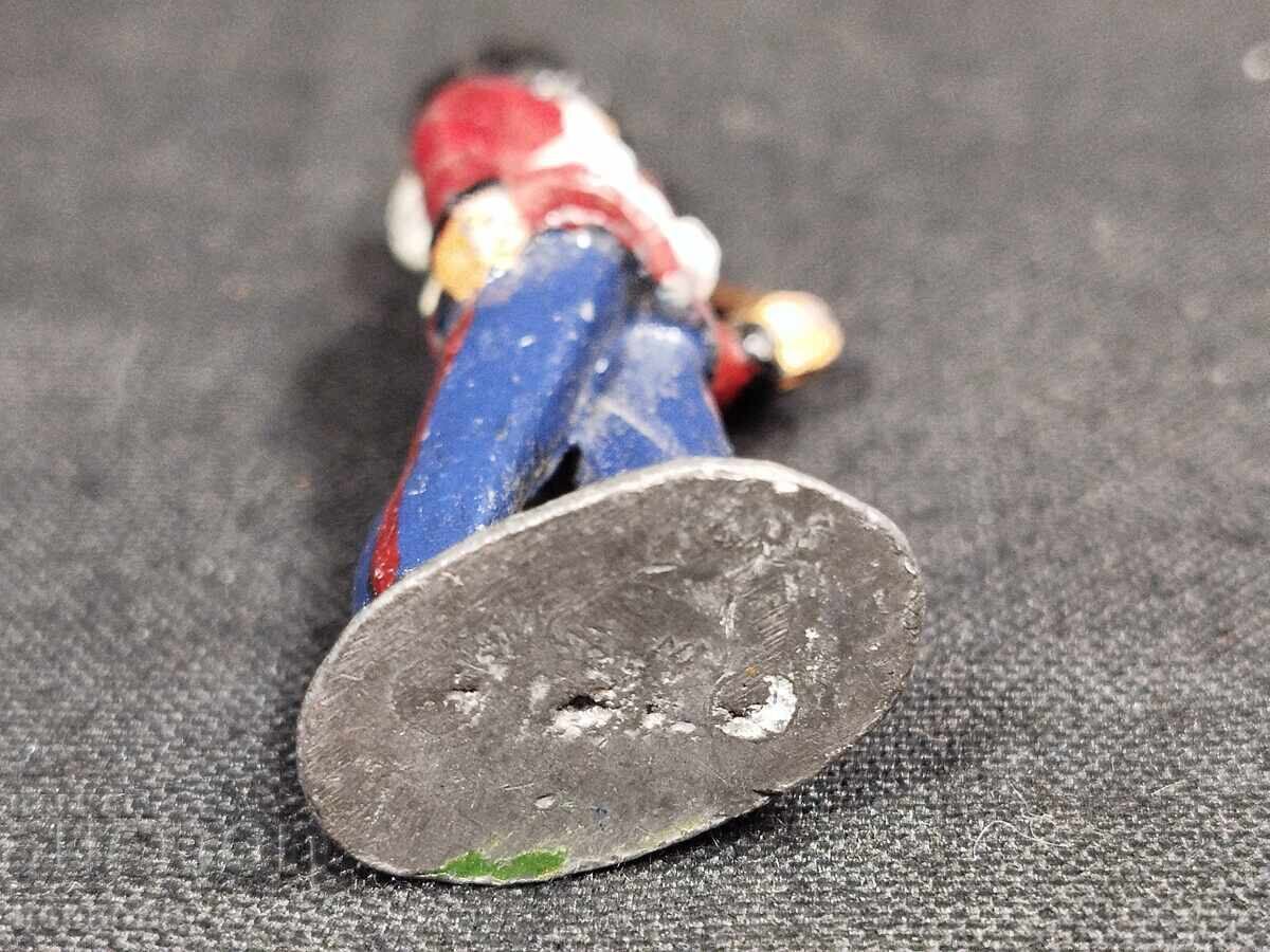 OLD RETRO METAL TOY LEAD SOLDIER FIGURE - 7 OLD RETRO METAL TOY LEAD SOLDIER FIGURE - 7