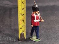 OLD RETRO METAL TOY LEAD SOLDIER FIGURE