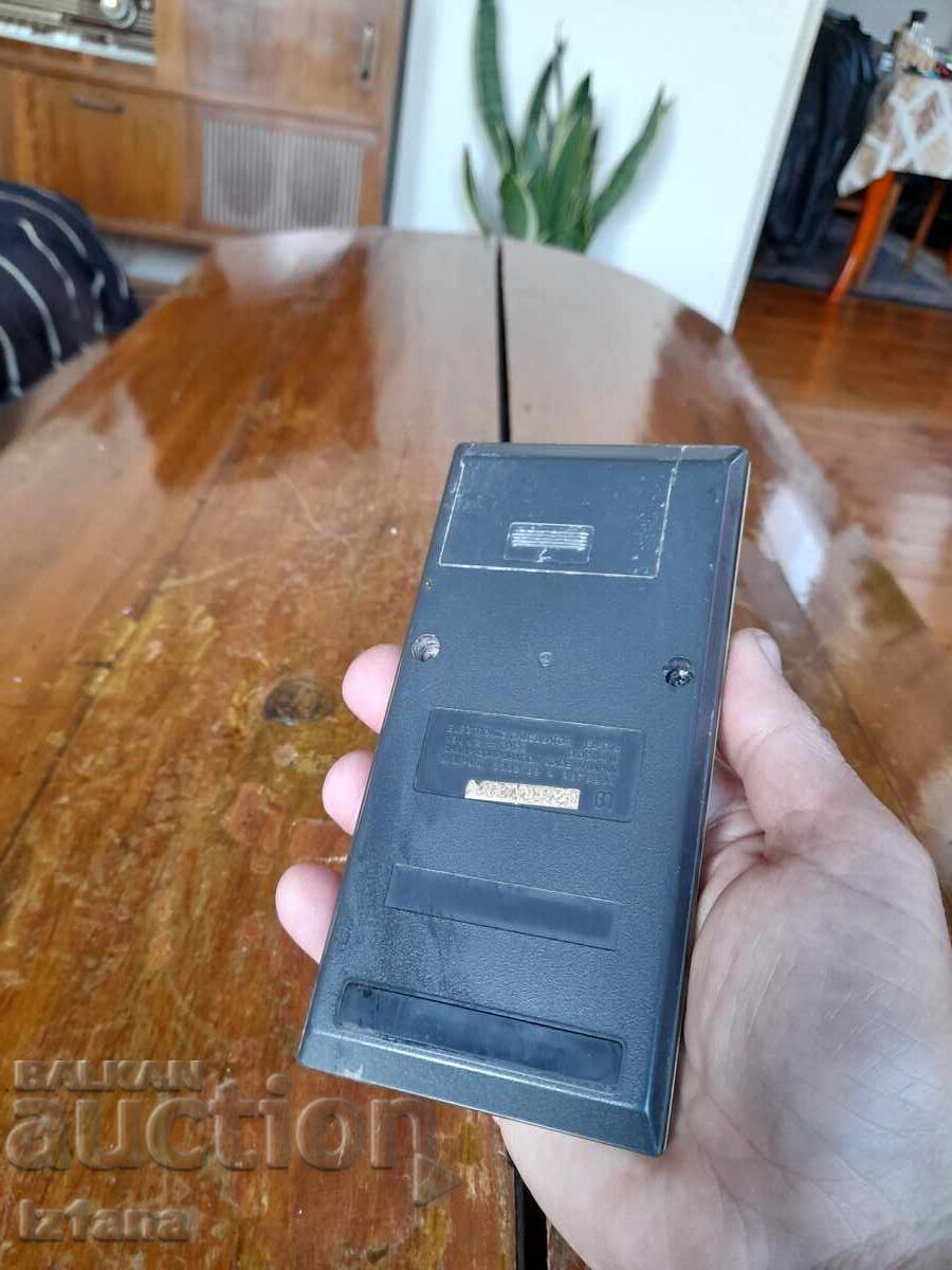 Auction  Old Sharp EL-514 calculator