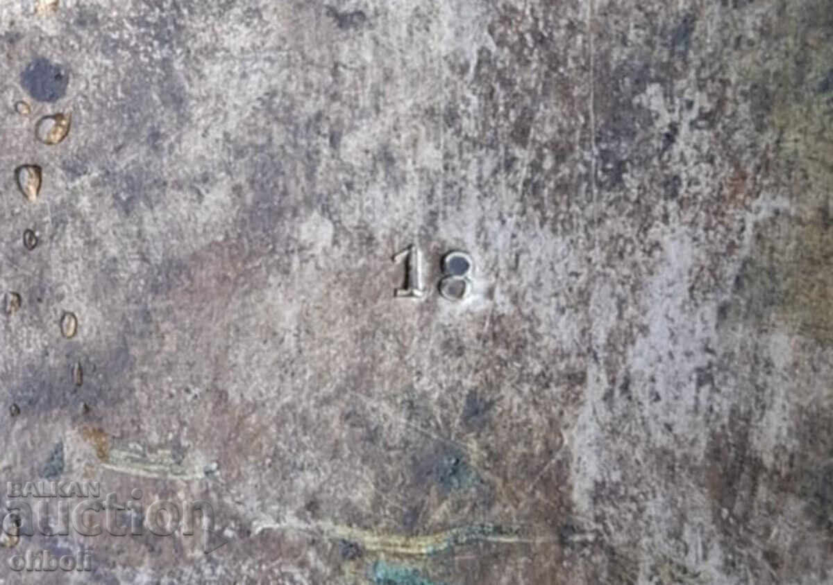 Delivery of A huge planter Delivery of A huge planter