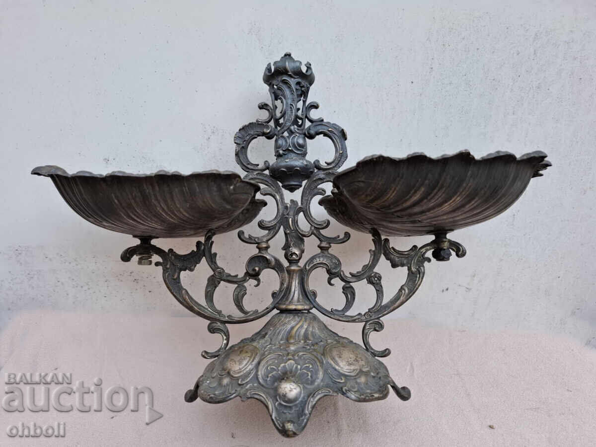 Jardiniere with price 800.00 BGN | € 409.03 Jardiniere with price 800.00 BGN | € 409.03