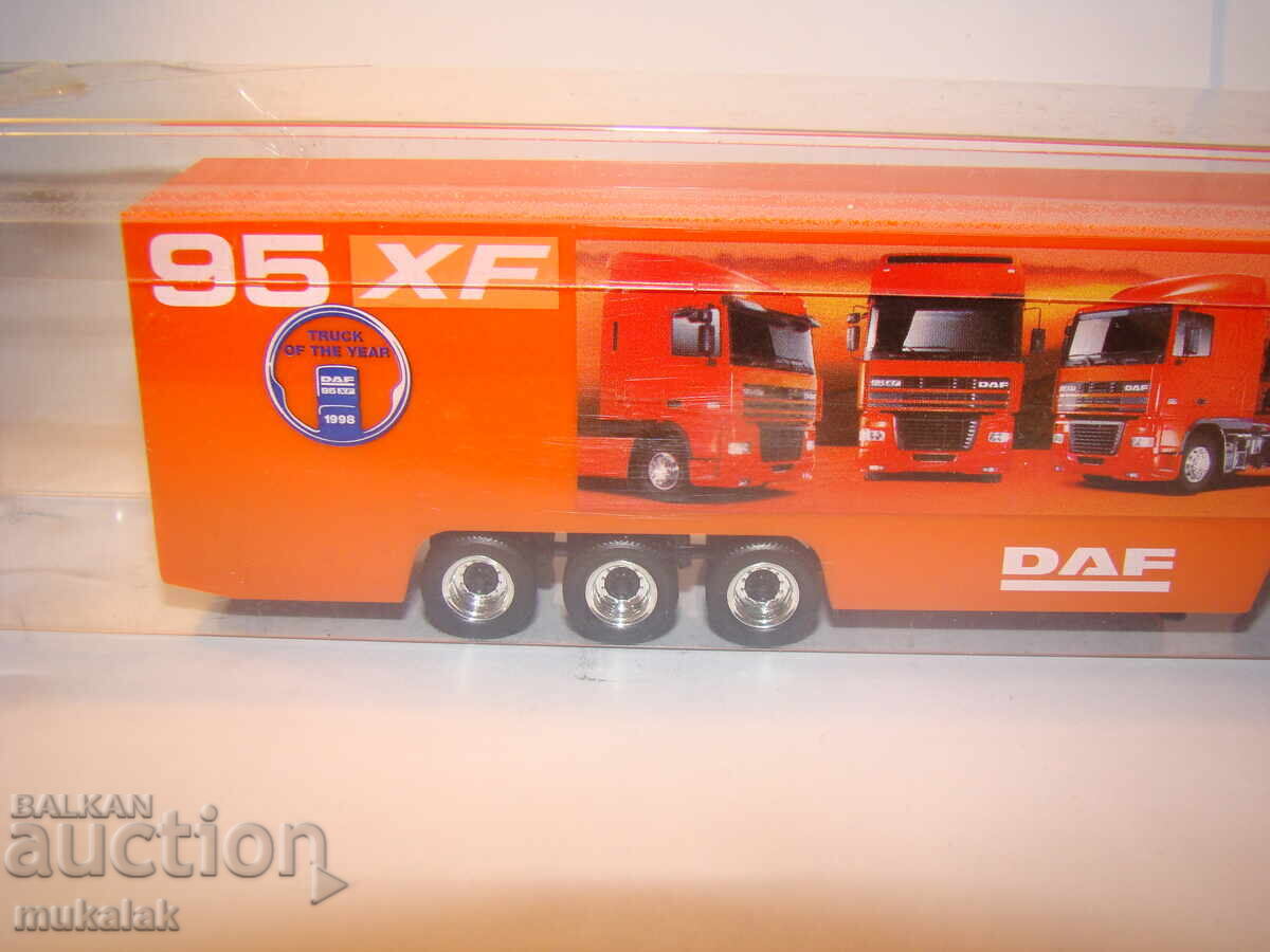HERPA H0 1/87 DAF 95 XF TIR TRUCK MODEL TROLLEY - 5 HERPA H0 1/87 DAF 95 XF TIR TRUCK MODEL TROLLEY - 5