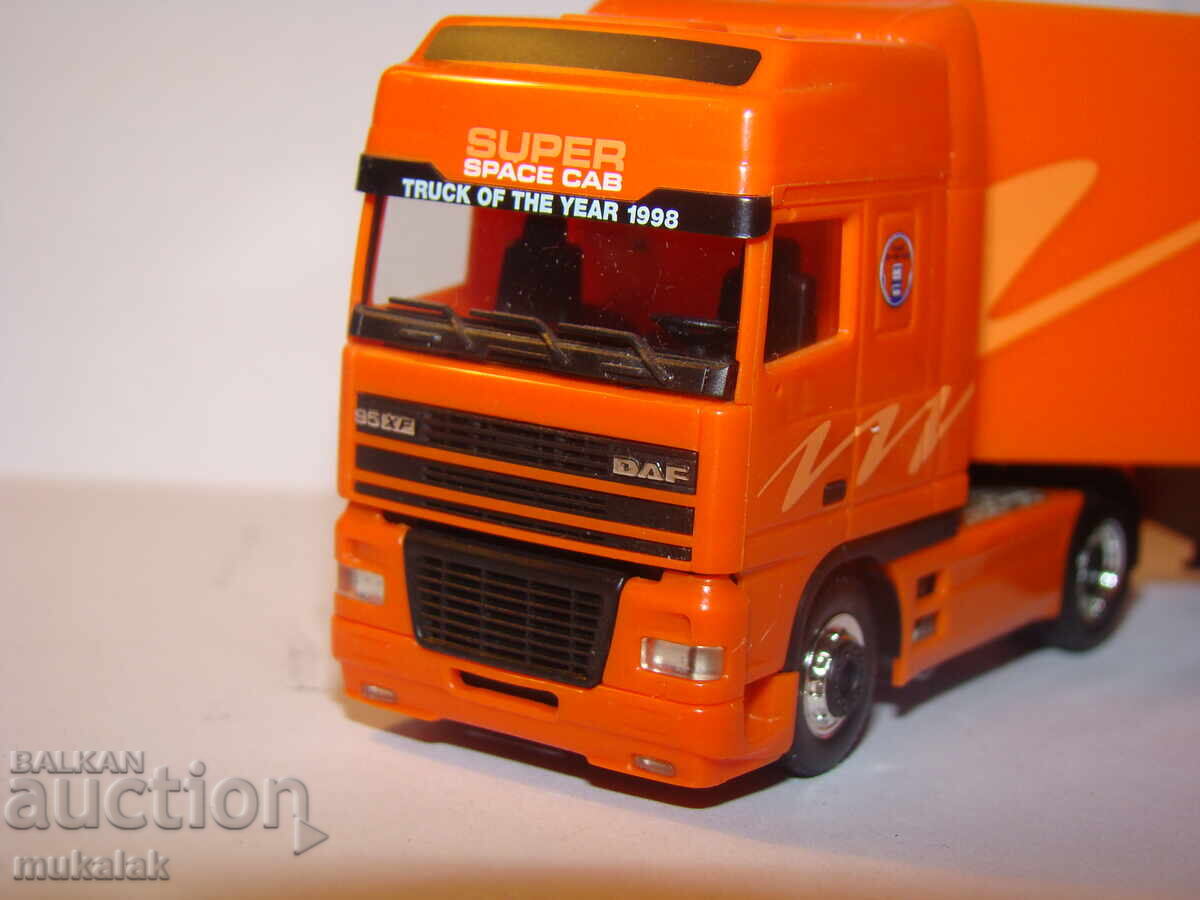 HERPA H0 1/87 DAF 95 XF TIR TRUCK MODEL TROLLEY - 7 HERPA H0 1/87 DAF 95 XF TIR TRUCK MODEL TROLLEY - 7