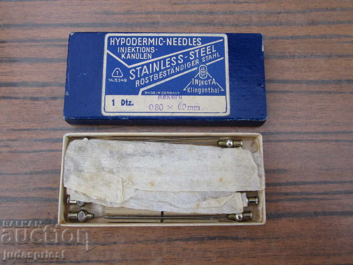 Παράδοση vintage γερμανικές ιατρικές βελόνες αχρησιμοποίητες με κουτί Παράδοση vintage γερμανικές ιατρικές βελόνες αχρησιμοποίητες με κουτί