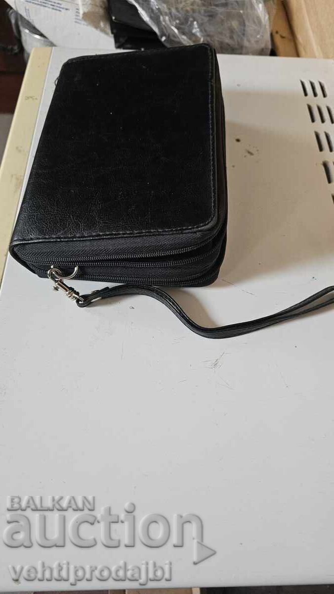 Toiletry bag with calculator, notebook and wallet - 5 Toiletry bag with calculator, notebook and wallet - 5