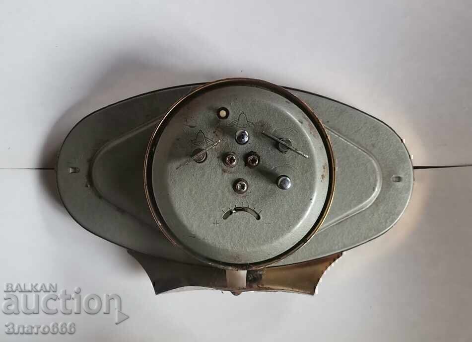 Mechanical watch, alarm clock with price 5.00 BGN | € 2.56 Mechanical watch, alarm clock with price 5.00 BGN | € 2.56