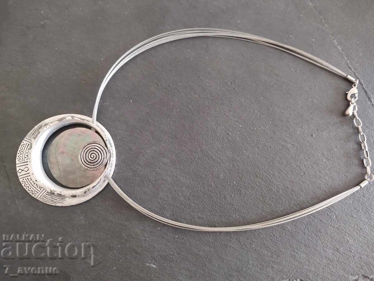 Nice old jewelry, necklace, jewelry, necklace 12/20/24 with price 69.00 BGN | € 35.28 Nice old jewelry, necklace, jewelry, necklace 12/20/24 with price 69.00 BGN | € 35.28