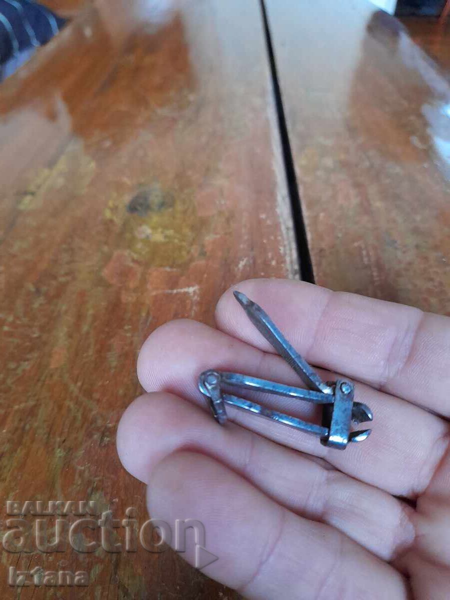 Aparat de tuns vechi de unghii - 7