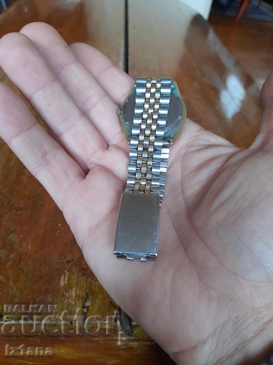 Delivery of Old Japan Movt Quartz Watch