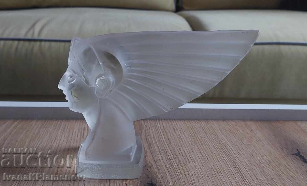 Glass figure for collectors with price 80.00 BGN | € 40.90 Glass figure for collectors with price 80.00 BGN | € 40.90