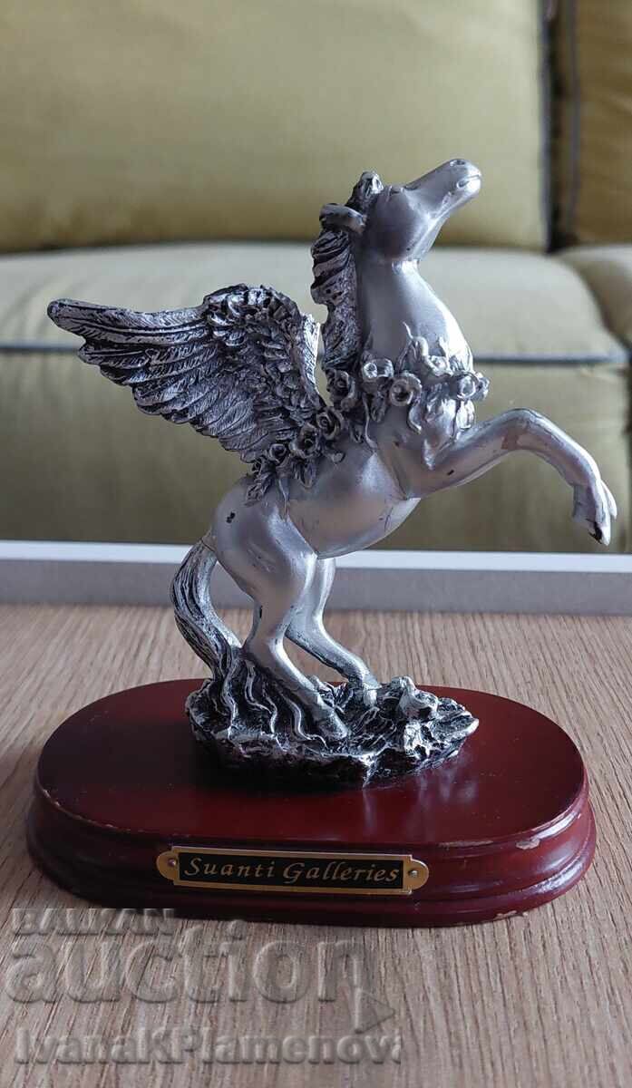 O figurină pentru cunoscători - 5 O figurină pentru cunoscători - 5