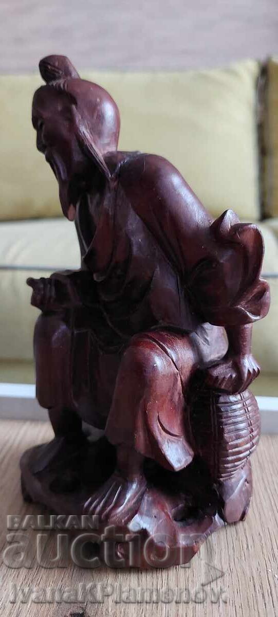 Auction  Woodcarving for collectors, height 18cm