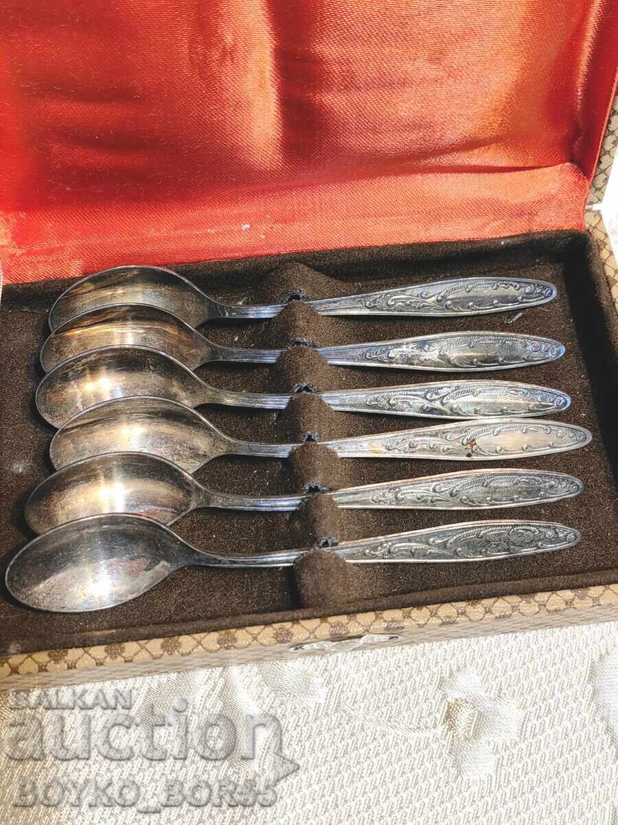 Комплект Оригинални Руски Соц СССР Мелхиор Лъжички 1970те г с цена 129.00 лв. | € 65.96 Комплект Оригинални Руски Соц СССР Мелхиор Лъжички 1970те г с цена 129.00 лв. | € 65.96