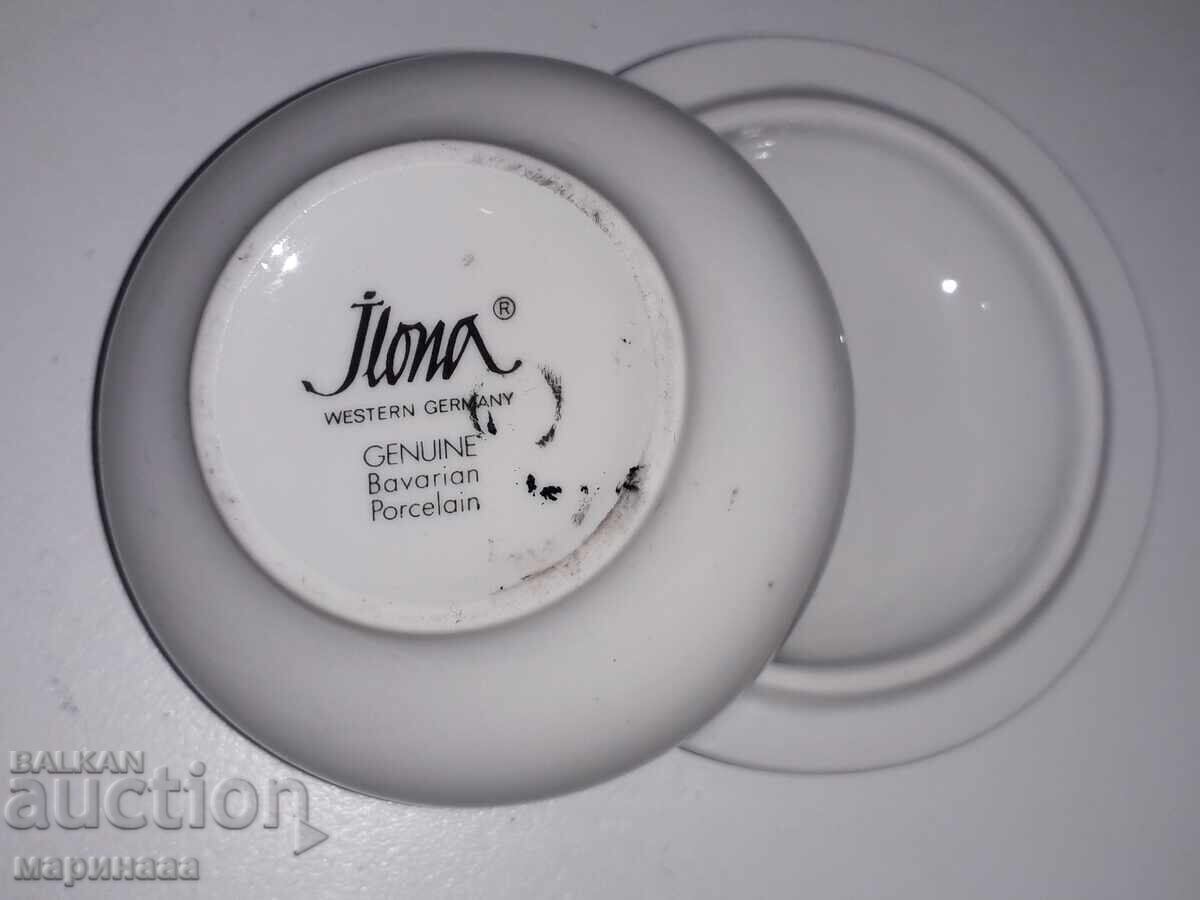 Auction VINTAGE JEWELRY BOX. PORCELAIN Auction VINTAGE JEWELRY BOX. PORCELAIN