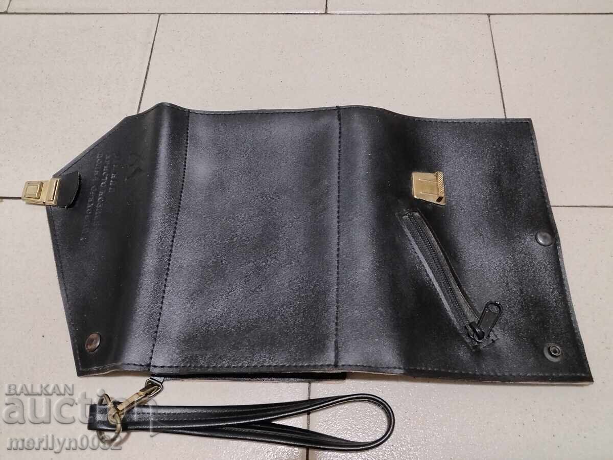 Delivery of Bulgarian bag, an attribute of a man from the late socialist period, a humnetka Delivery of Bulgarian bag, an attribute of a man from the late socialist period, a humnetka