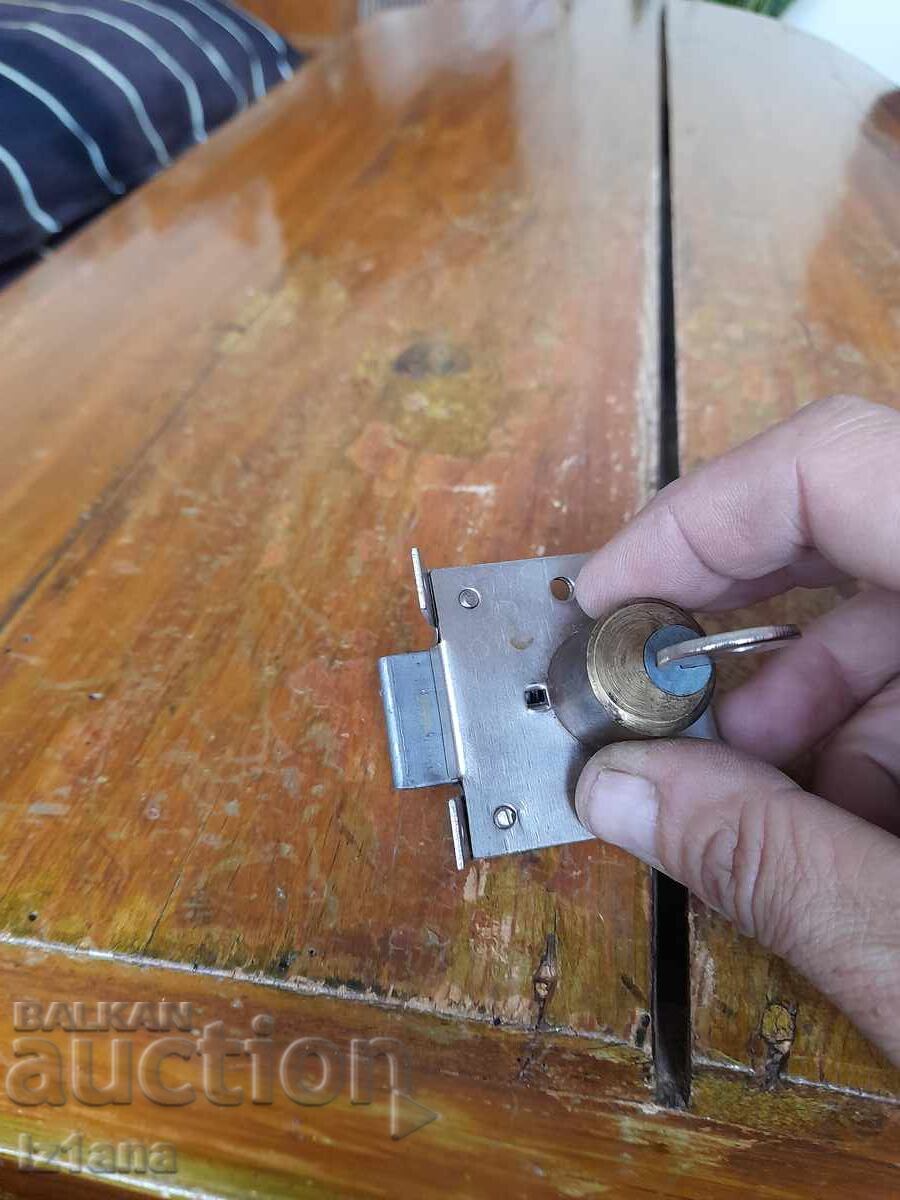 Lacăt vechi, lacăt - 6