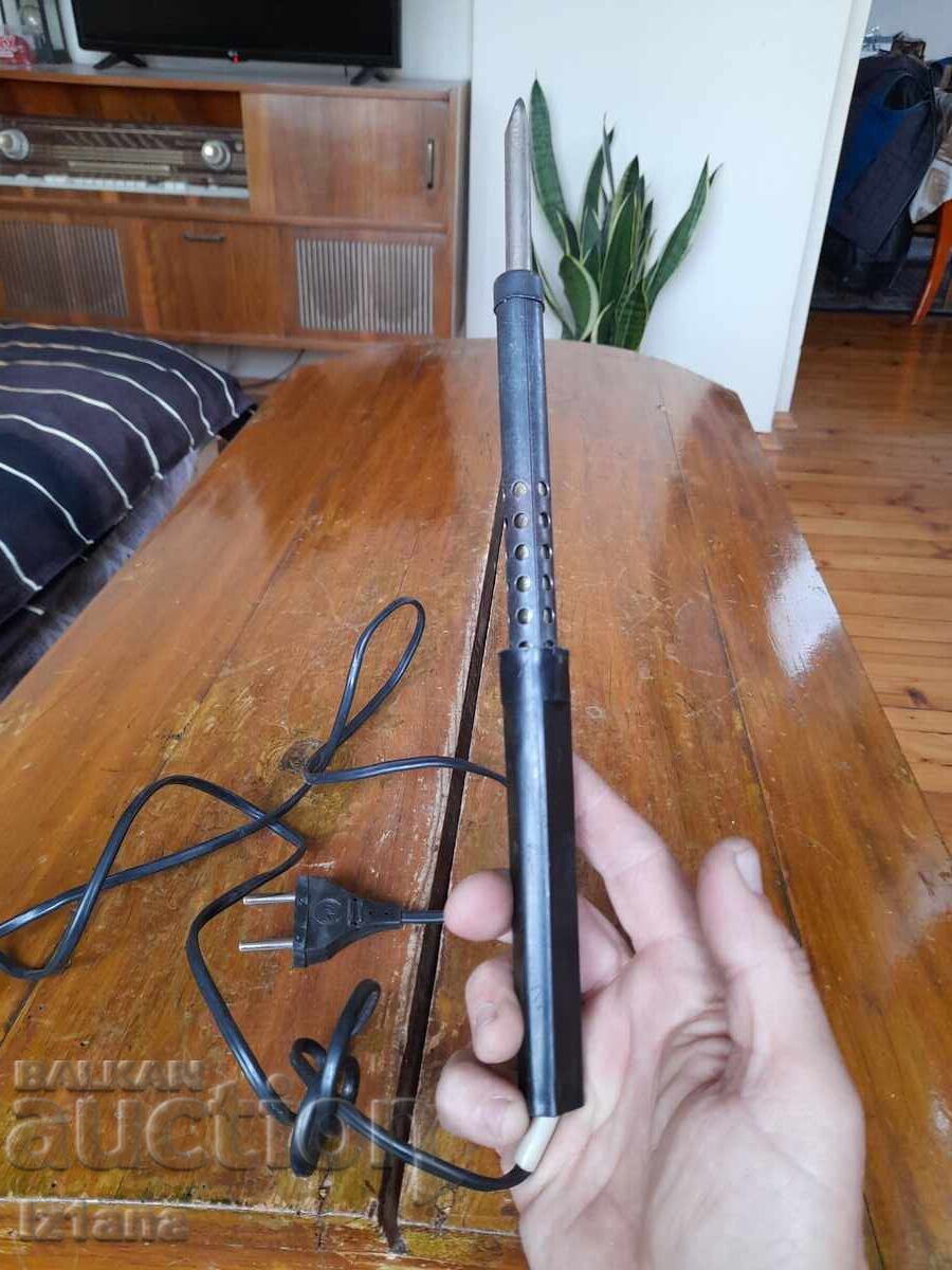 Παλιό κολλητήρι με τιμή 37.00 BGN | € 18.92 Παλιό κολλητήρι με τιμή 37.00 BGN | € 18.92