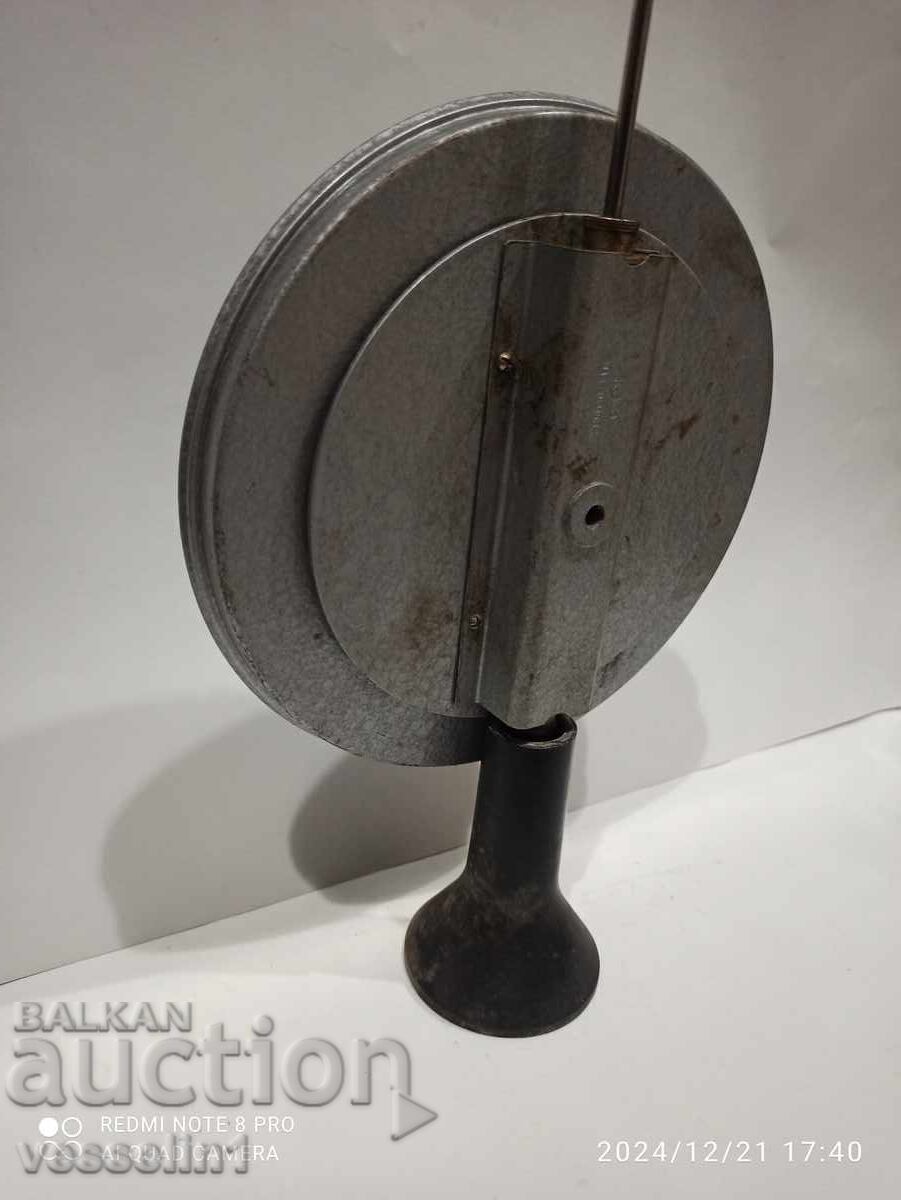 An old model of a depth gauge, big and beautiful from Soca with price 65.00 BGN | € 33.23 An old model of a depth gauge, big and beautiful from Soca with price 65.00 BGN | € 33.23