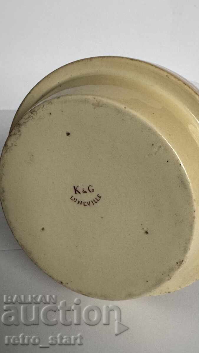 Old gas lamp with price 100.00 BGN | € 51.13 Old gas lamp with price 100.00 BGN | € 51.13