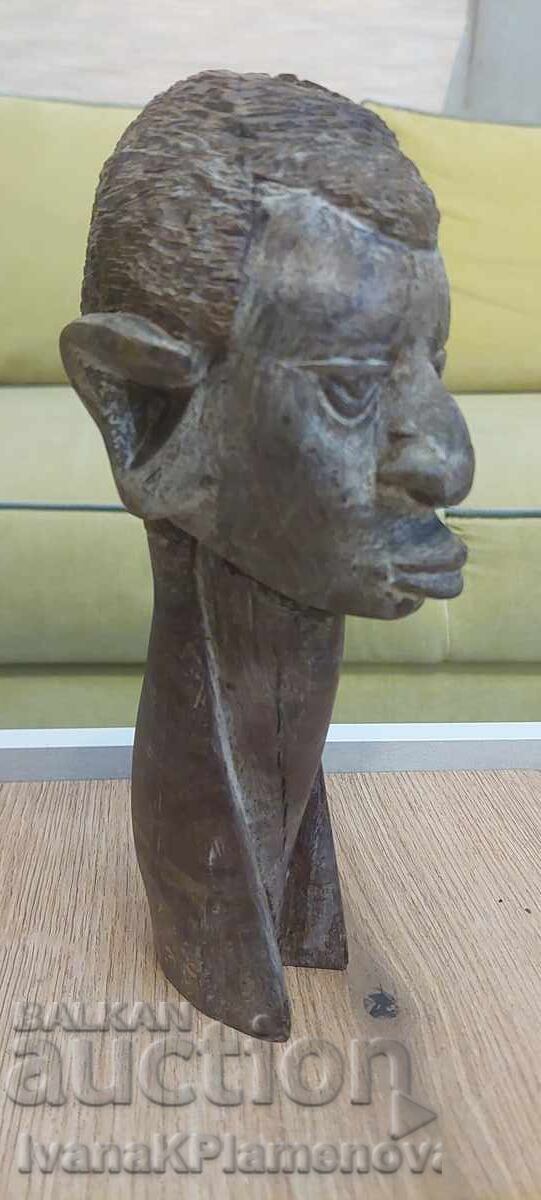 Delivery of Solid wood carving Africa for connoisseurs 24cm Delivery of Solid wood carving Africa for connoisseurs 24cm