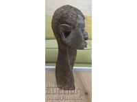 Sculptură în lemn masiv Africa pentru cunoscători 24cm