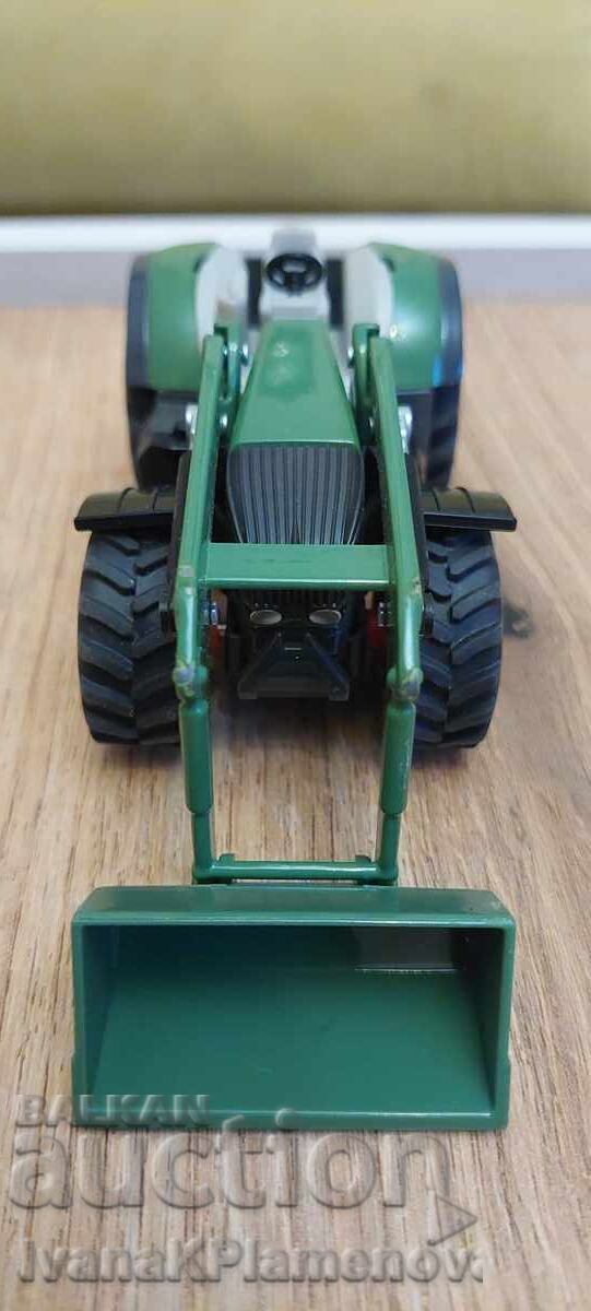 Auction Metal trolley for collectors SIKU Auction Metal trolley for collectors SIKU