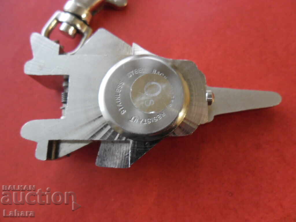 F-18 airplane keychain with clock with price 6.00 BGN | € 3.07 F-18 airplane keychain with clock with price 6.00 BGN | € 3.07