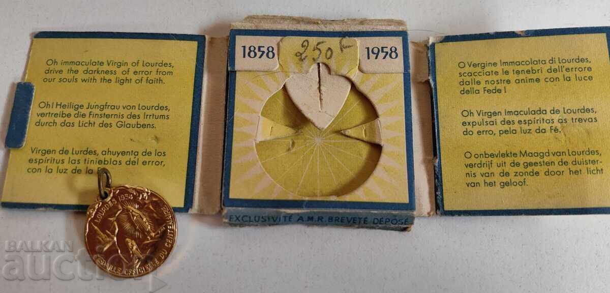 Delivery of 1958 MEDALLION VIRGIN MARY SAINT BERNADETTE LOURDES OUR LADY Delivery of 1958 MEDALLION VIRGIN MARY SAINT BERNADETTE LOURDES OUR LADY