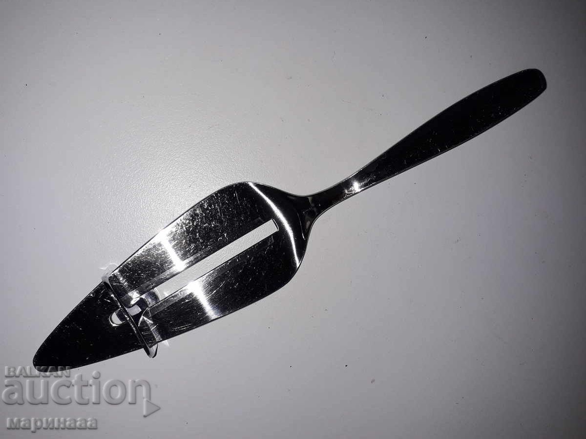 CAKE SPOON