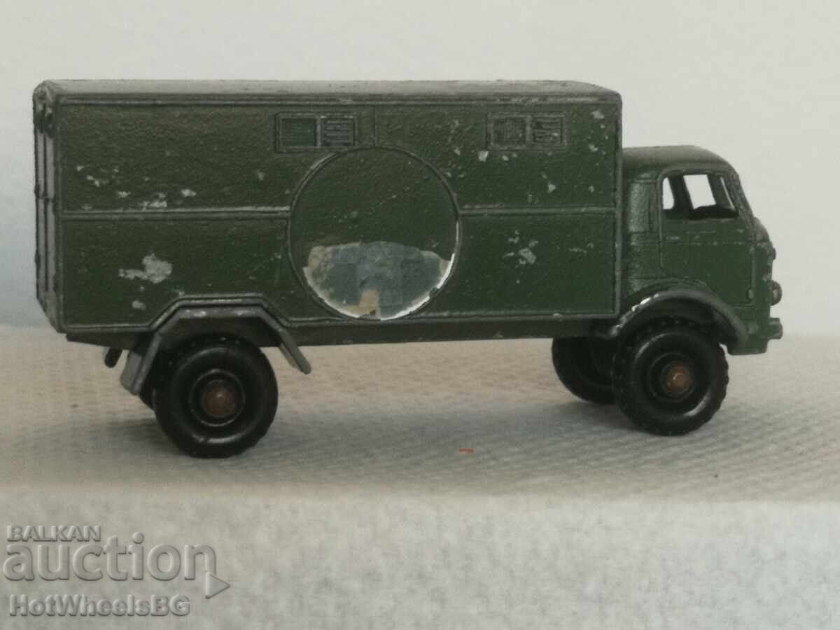 Cutie de chibrituri LESNEY - Ambulanța Serviciului Armatei nr. 63A 1959 cu preț 12.00 BGN | € 6.14 Cutie de chibrituri LESNEY - Ambulanța Serviciului Armatei nr. 63A 1959 cu preț 12.00 BGN | € 6.14