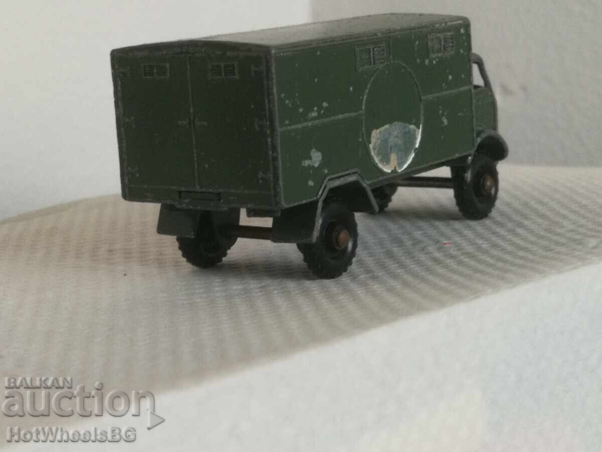 Licitație Cutie de chibrituri LESNEY - Ambulanța Serviciului Armatei nr. 63A 1959 Licitație Cutie de chibrituri LESNEY - Ambulanța Serviciului Armatei nr. 63A 1959