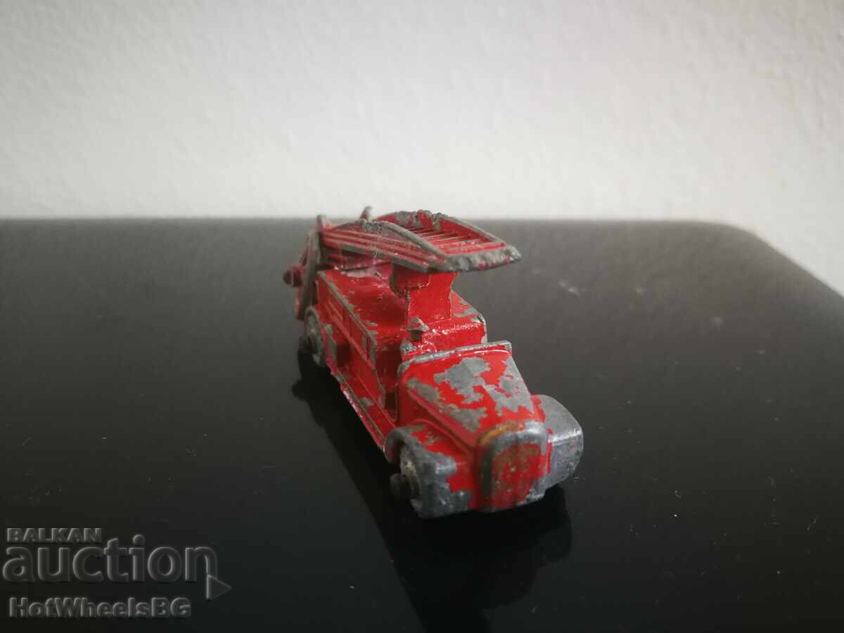Auction Matchbox LESNEY -No 9A Fire Engine 1955-1957 Auction Matchbox LESNEY -No 9A Fire Engine 1955-1957