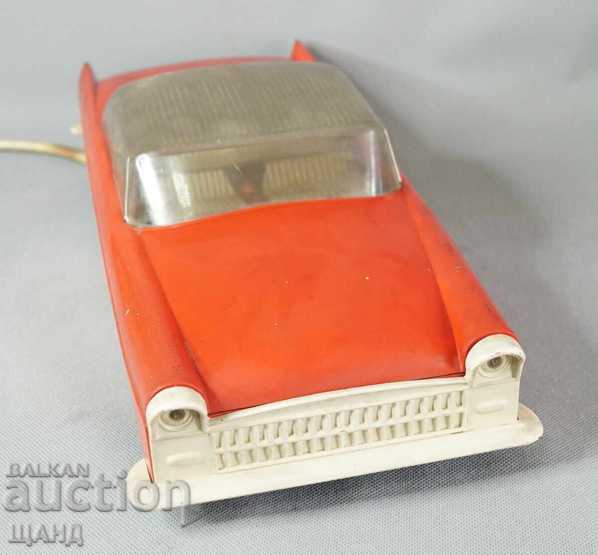 Δημοπρασία GAZ VOLGA Παλιό ρωσικό μεγάλο πλαστικό μοντέλο αυτοκινήτου Δημοπρασία GAZ VOLGA Παλιό ρωσικό μεγάλο πλαστικό μοντέλο αυτοκινήτου