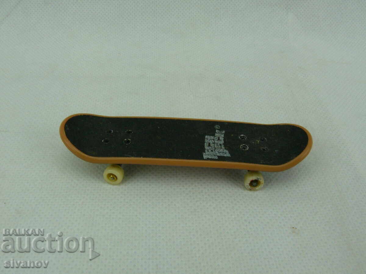 Mini Skateboard Fingerboard #2428