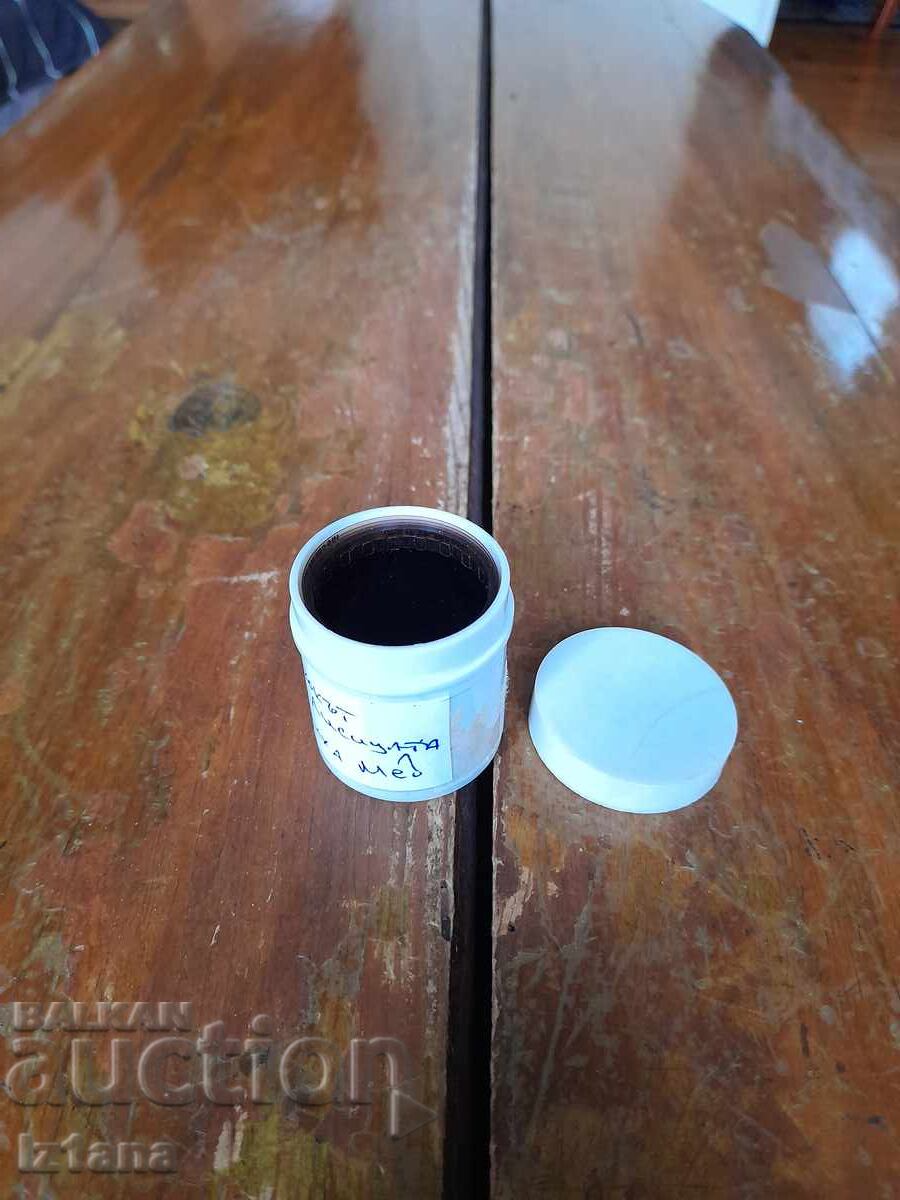 Delivery of Filmstrip fairy tale, short film How the Bear and the Fox Found Honey