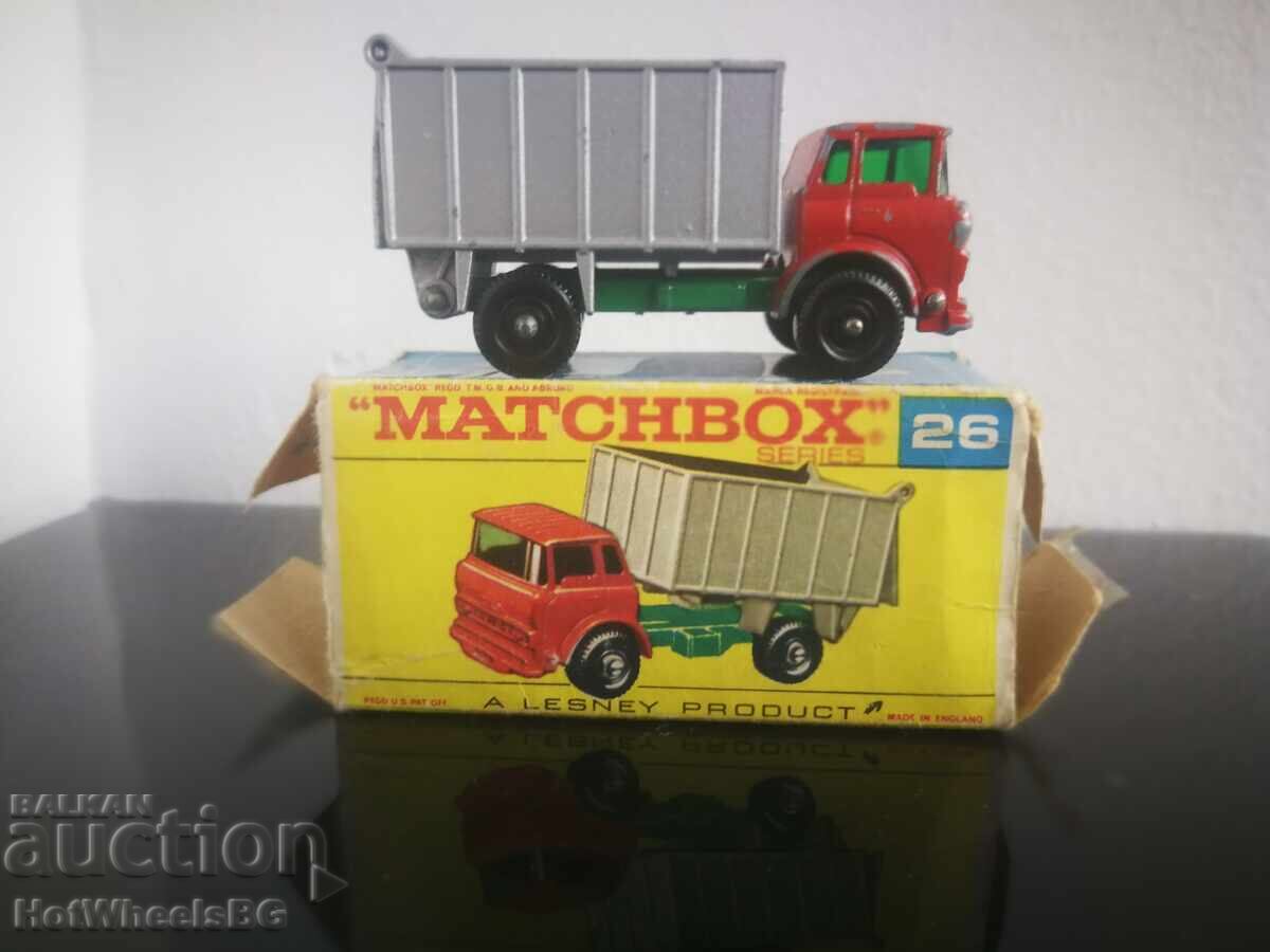 Cutie de chibrituri LESNEY -Camion basculant GMC nr 26C 1968