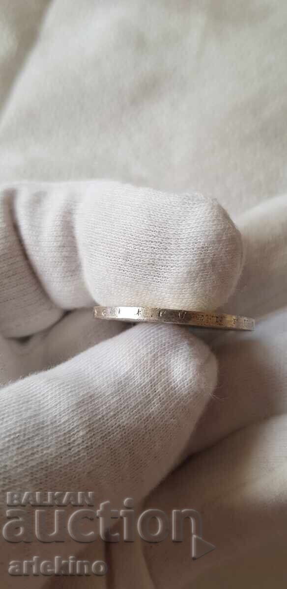 Delivery of Beautiful glossy 25 shilling coin 1967. Delivery of Beautiful glossy 25 shilling coin 1967.