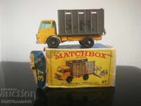 Cutie de chibrituri LESNEY -Camion de vite 37C 1966