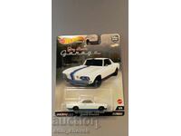 Hot Wheels Premium Real Riders Chevrolet Corvair. Nou