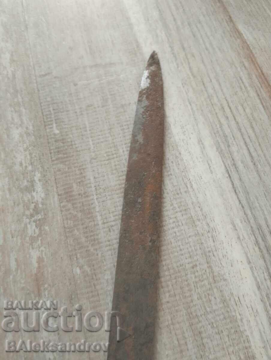 Auction  Old preserved blade