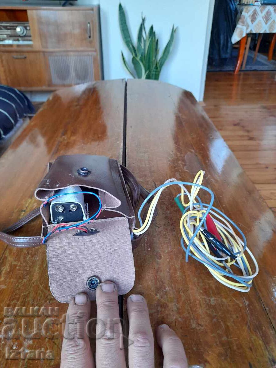 Delivery of Old radio amateur device, buzzer