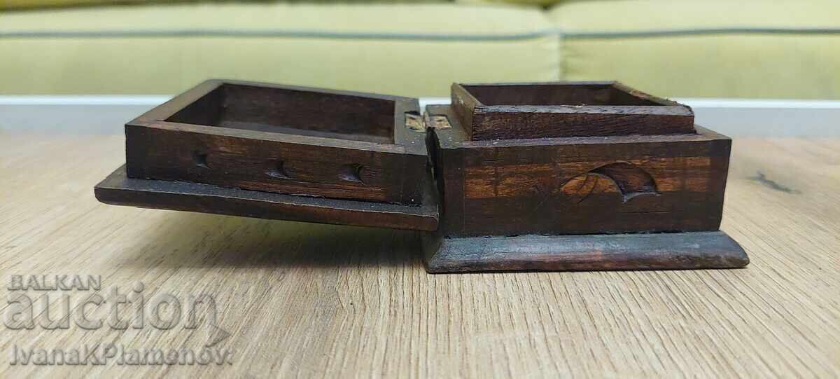 Woodcarving box for collectors - 7