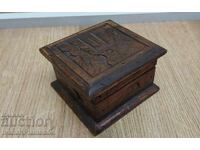 Woodcarving box for collectors